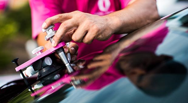 Windscreen chip repair at an affordable price